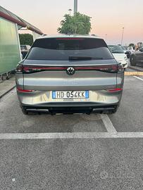 t roc R Line