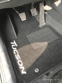 Tappetini in moquette su misura Hyundai Tucson