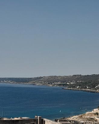 Villetta panoramica tra borgo e mare ( 1- 6 mesi )