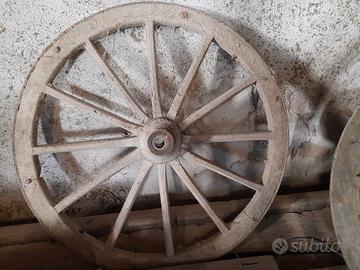 ruote di carro in legno 