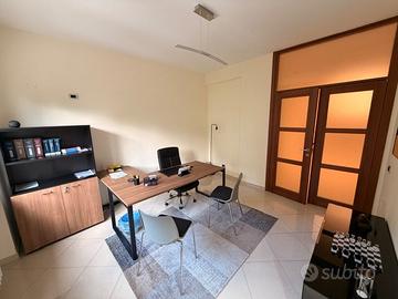 Stanza in Studio Professionale