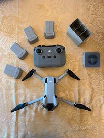DJI Mini 4 Pro Fly More Combo (4 BATTERIE – RC-N2)
