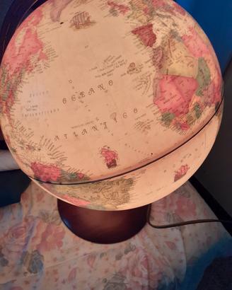 Lampada mappamondo 