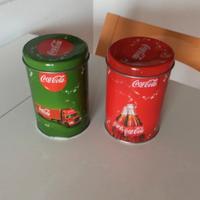 Barattoli in latta della Coca cola