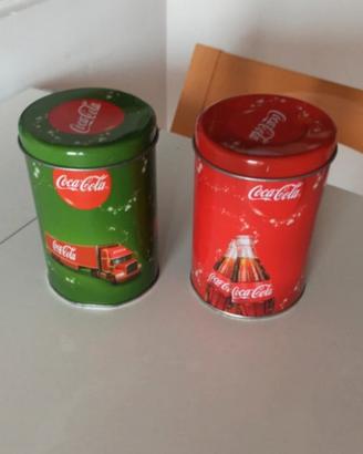 Barattoli in latta della Coca cola