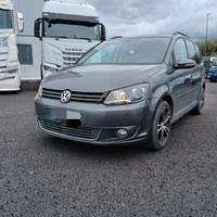 volkswagen touran 7 posti 