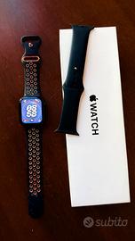 Apple Watch SE 2ª Generazione 44mm + 2 cinturini
