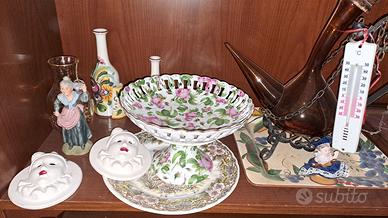 Tazze sveglia statue monili porcellana vasi vintag