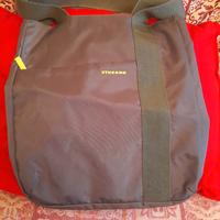 borsa marca Tucano viaggio o tempo libero