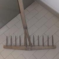 Rastrello in legno anni '50