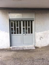 Locale nuovo