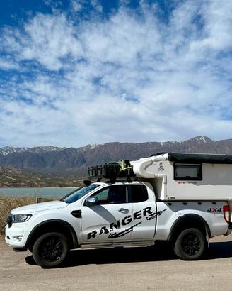 Pick-up Ford Ranger e cellula abitativa Modulidea