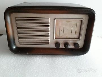 Radio Magnadyne SV18 a valvole