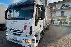 IVECO EUROCARGO 120E28