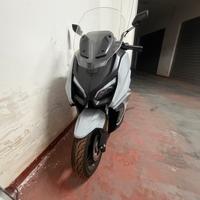 Qj fort 400 del 2025 con 2500 km