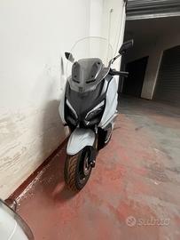 Qj fort 400 del 2025 con 2500 km