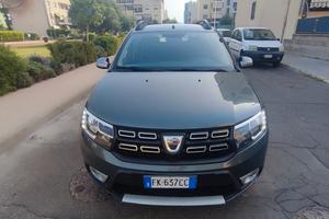 Dacia Sandero Stepway Brave 1.5 dCi 90