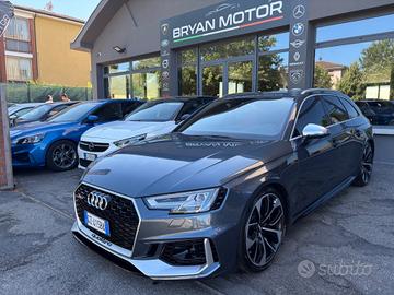 Audi A4 RS 4 Avant