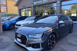Audi A4 RS 4 Avant