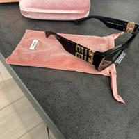 Occhiali da sole Miu Miu