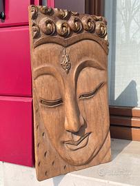 Antica Scultura viso di Buddha intagliata su legno