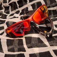 Occhiali da sole sportivi vintage con lenti polari