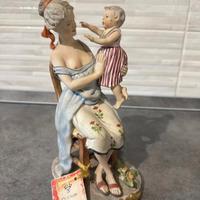 Statua in porcellana