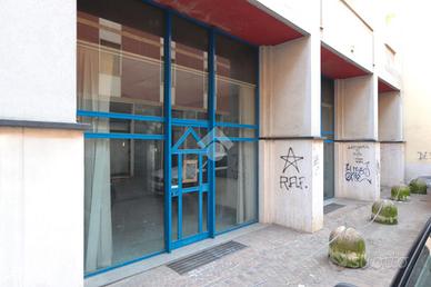 NEGOZIO A ALESSANDRIA