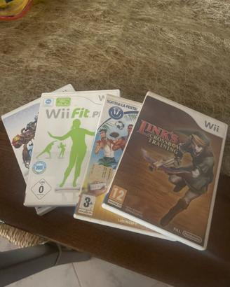 Lotto 4 giochi Nintendo Wii