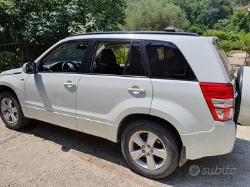 SUZUKI Grand Vitara - 2010