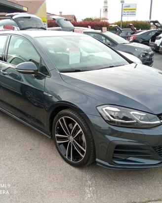 Volkswagen Golf 7 GTD 2.0 TDI DSG 5p. BlueMotion T
