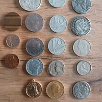 Monete antiche e francobolli