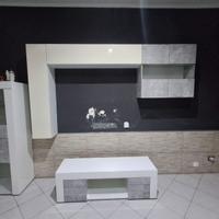 Parete attrezzata - e mobile moderno