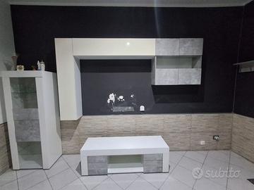 Parete attrezzata - e mobile moderno