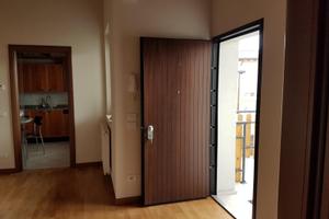 APPARTAMENTO BICAMERE + STUDIO CON GARAGE