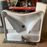 Lavandino per disabili