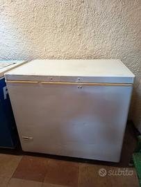 Frigorifero a pozzetto