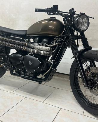 TRIUMPH SCRAMBLER 900 2006 Custom/Café racer