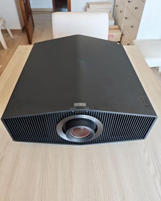 Sony VPL-XW7000ES