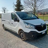 Trafic 1.6 , 115CV passo lungo con gancio traino