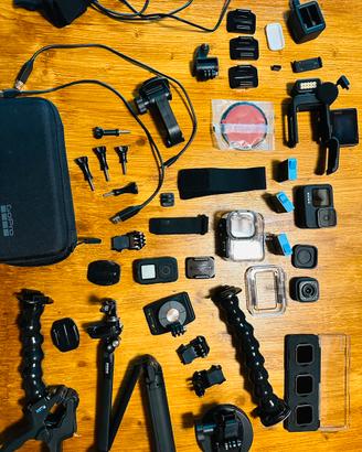 GO PRO  + FULL ACCESSORI