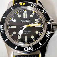 Vostok Amfibia  13007V automatico 2415.01 giallo
