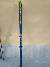 4 paia di sci e bastoni 