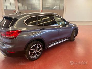 BmwX1