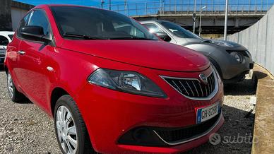 Lancia Ypsilon 1.0 HYBRID Silver KM. 51.000 - 2022