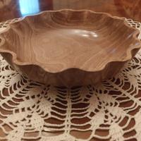 Ciotola centrotavola, legno massello fatto a mano