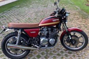 Kawasaki Z500 brat style/ cafe racer