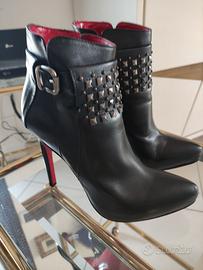 Stivaletto nero " CINTI "