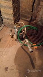 Pompa di aspirazione per vino o altri liquidi