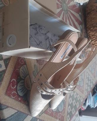 Scarpe donna numero 36 usate ma tenute benissimo